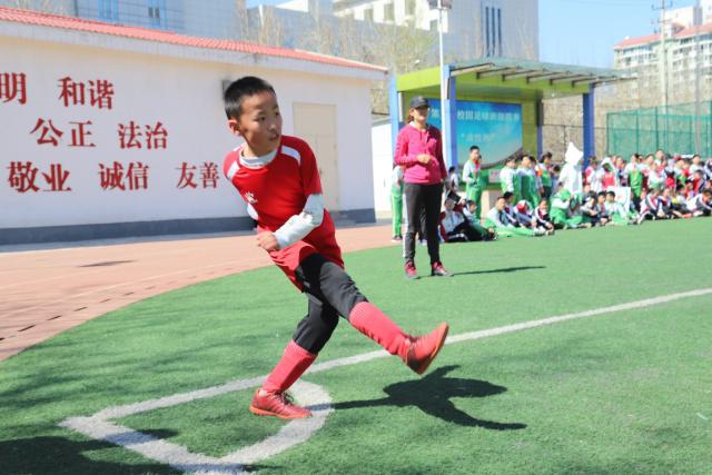 中国男篮结束NBA夏联征程 三场比赛输了104分