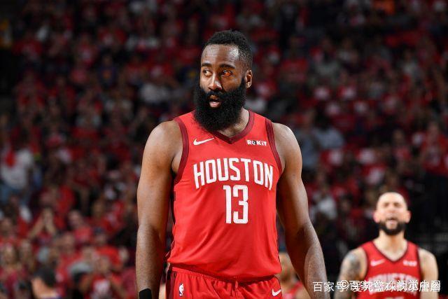 湖人官宣正式签下丁威迪 后者为科比少拿400万